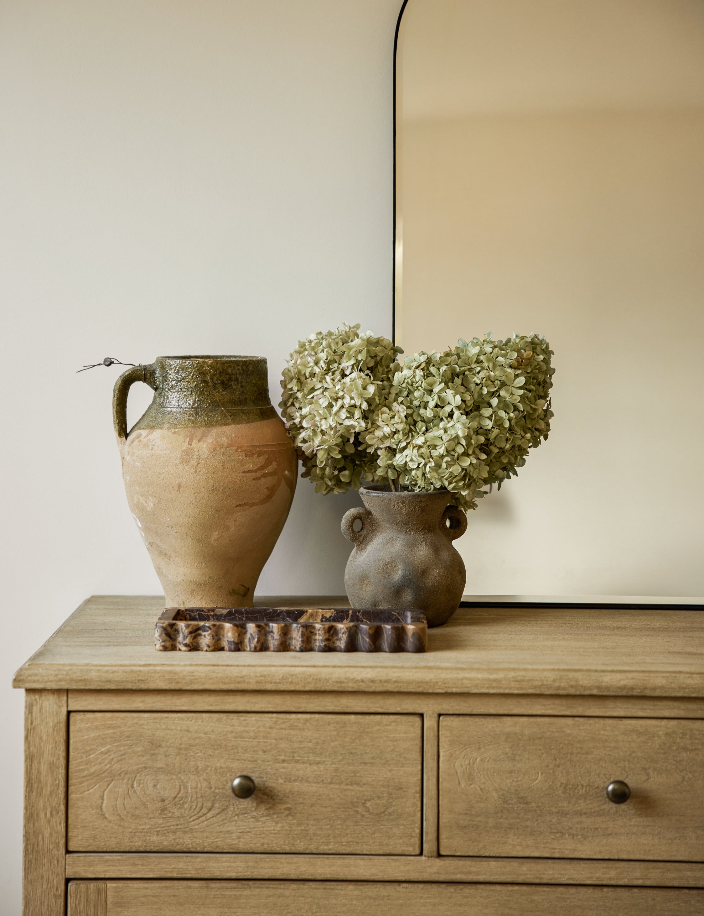 Scalloped Stone Decorative Display Tray - Image 10