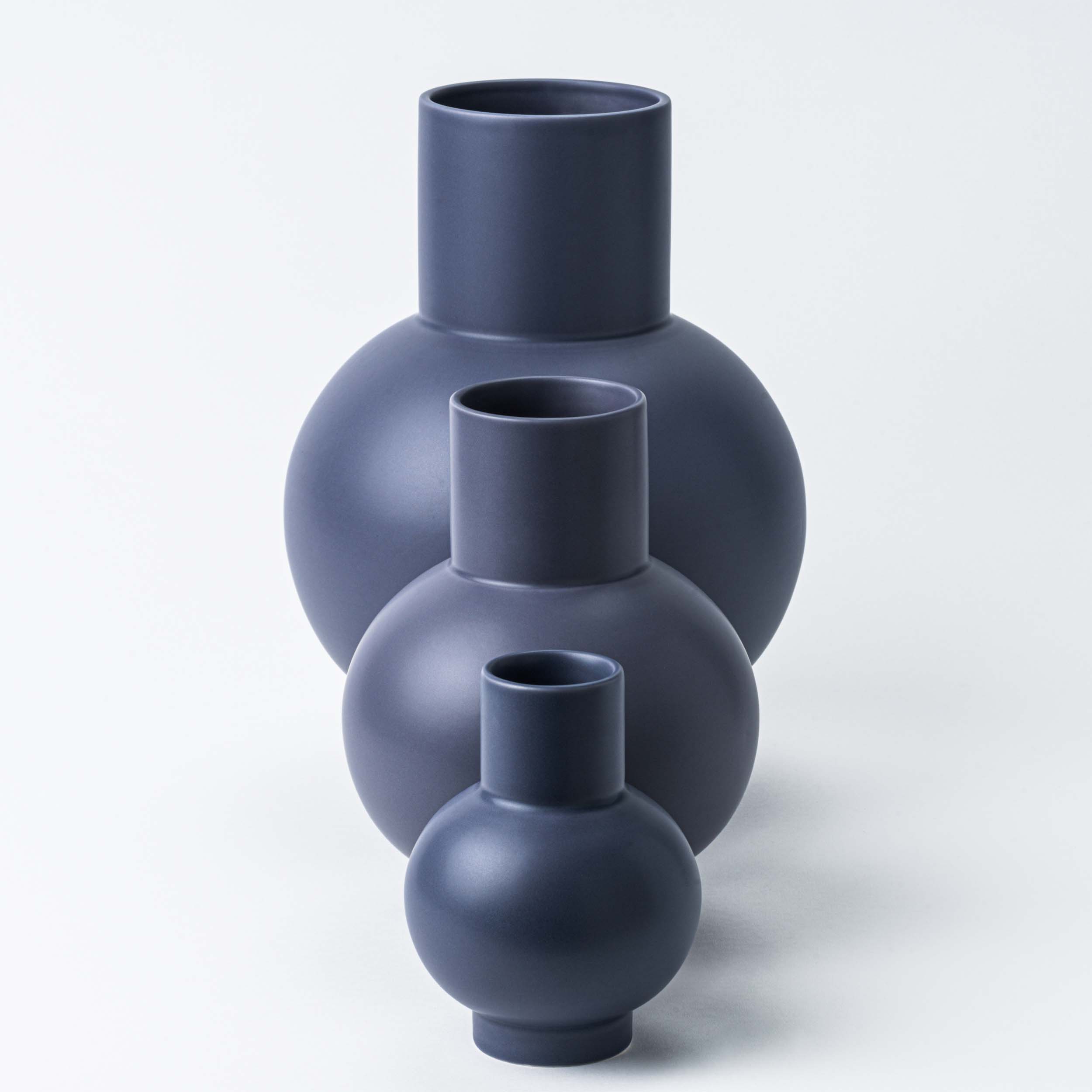 Purple Decorative Form Vase - Image 2