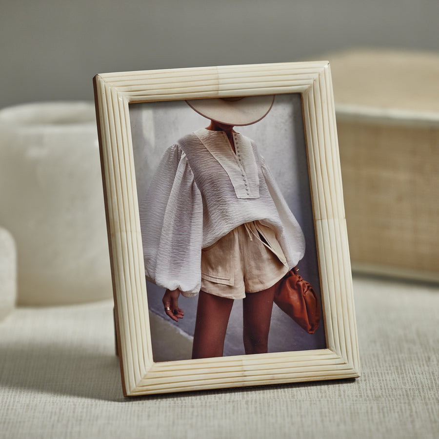 White Bone Decorative Photo Frame - Image 3