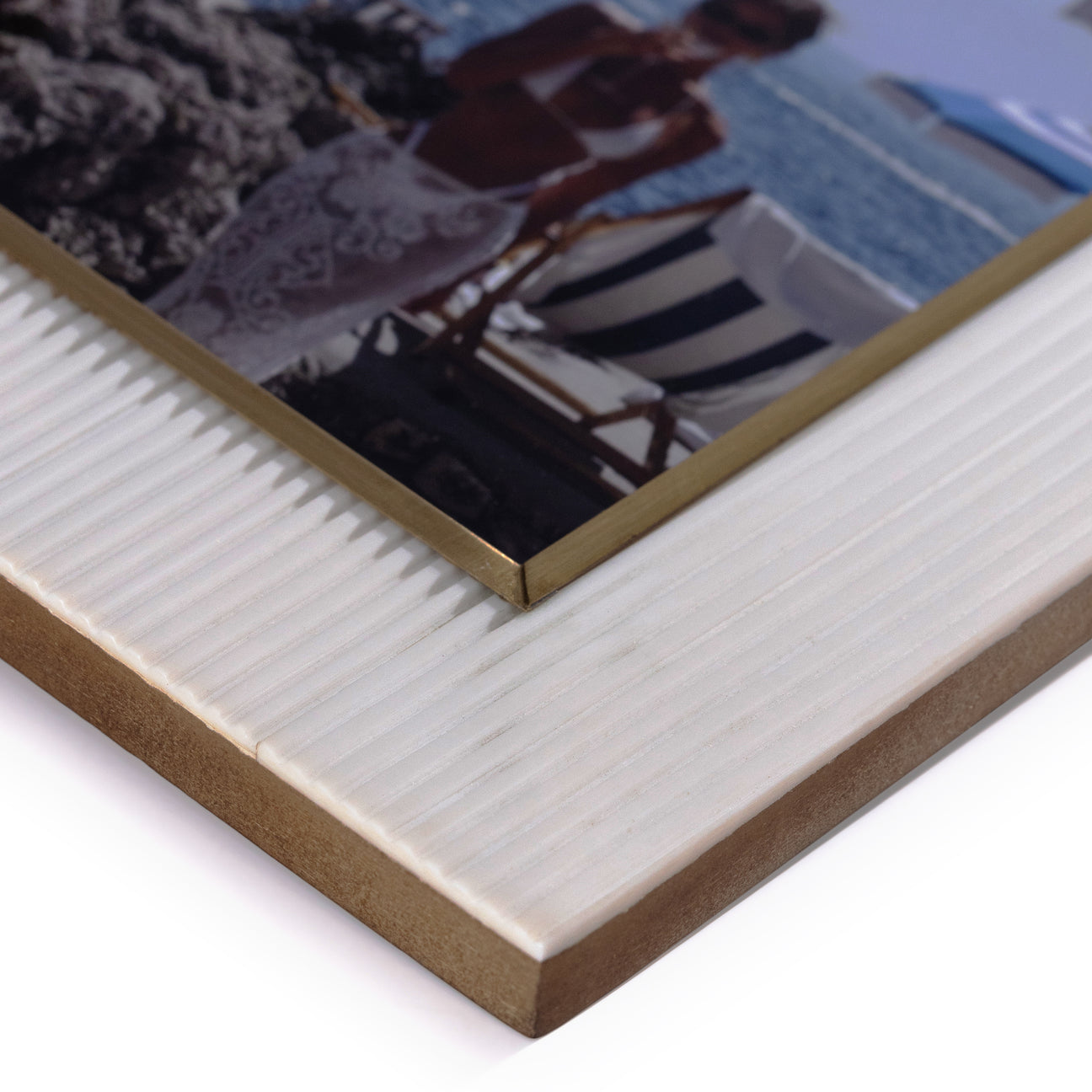 White Ribbed Resin Decorative Photo Frame - Image 3